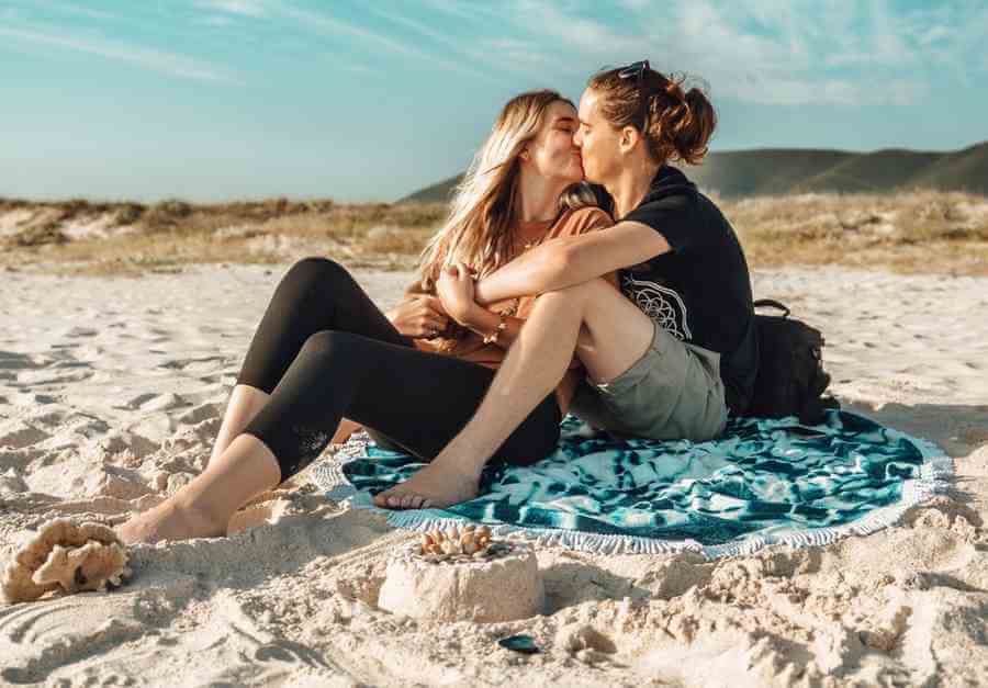 5 Beach Date Ideas for Couples