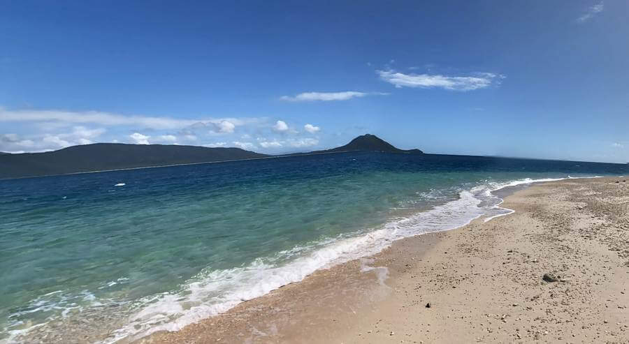 Fitzroy island swimming